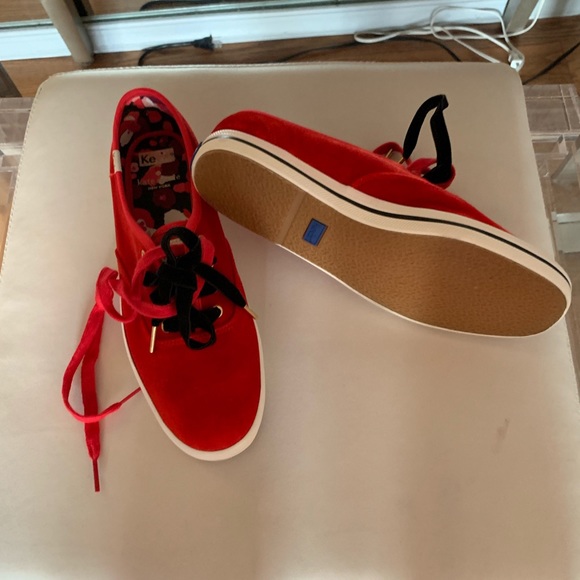 Shoes by Kate spade size 8 - Picture 2 of 3